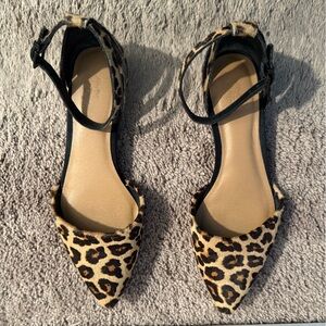 Pointed Toe Leopard Print Flats - 9